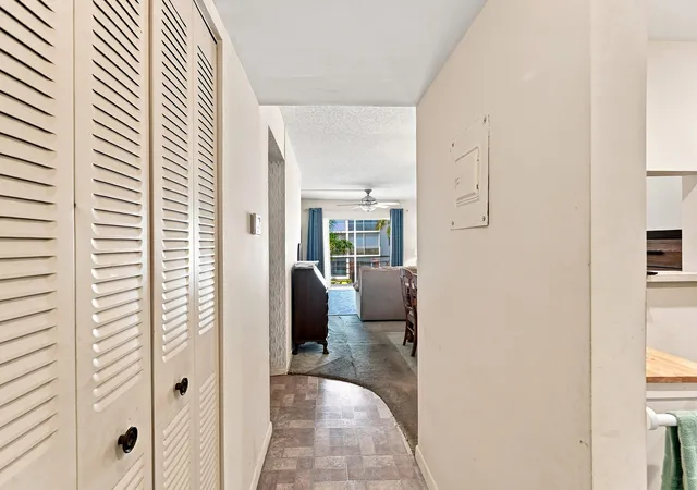 5th image of 3000 E Sunrise Lakes Dr E #223, Sunrise, FL 33322 | MLS# B26055994