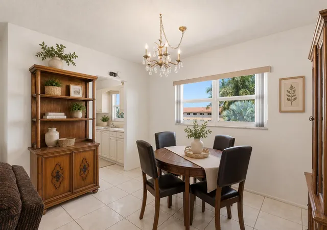 5th image of 5300 Washington St #301E, Hollywood, FL 33021 | MLS# B26055993