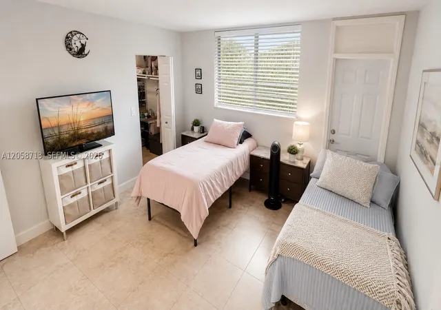 30th image of 12590 Ne 16th Ave #605, North Miami, FL 33161 | MLS# A12058713