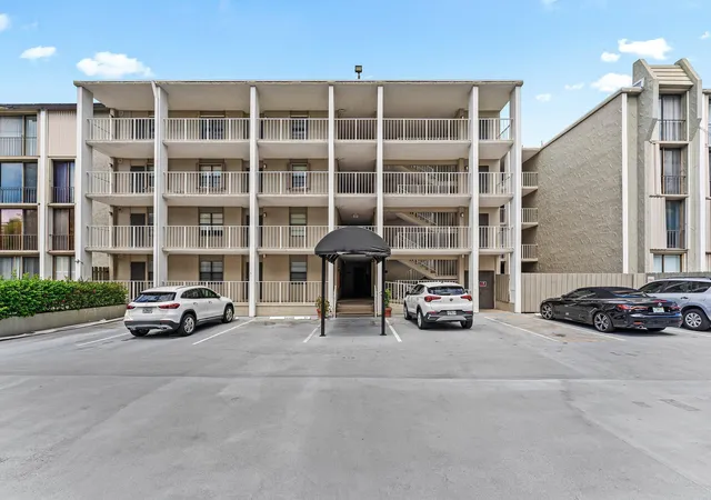 1st image of 501 Sw 11th Pl #412, Boca Raton, FL 33432 | MLS# B26056010