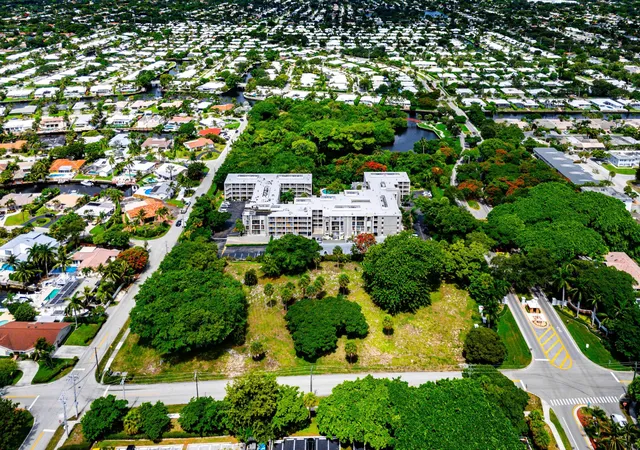 2nd image of 501 Sw 11Th Pl, Boca Raton, FL 33432