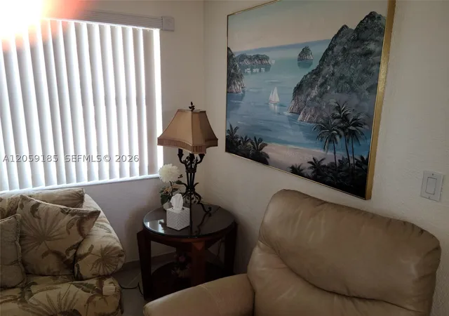 3rd image of 3401 Ne 10Th St, Pompano Beach, FL 33062