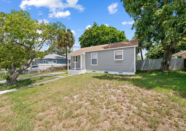 20th image of 947 43rd St, West Palm Beach, FL 33407 | MLS# B26056028