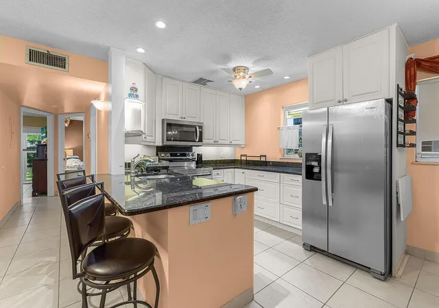 Homes for sale in Vero Beach, FL | 3 Vista Gardens Trl #106, Vero Beach, FL 32962 | MLS# B26056047