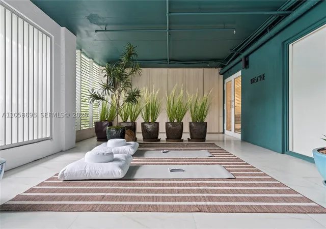 2nd image of Paraiso Bay, Miami, FL 33137