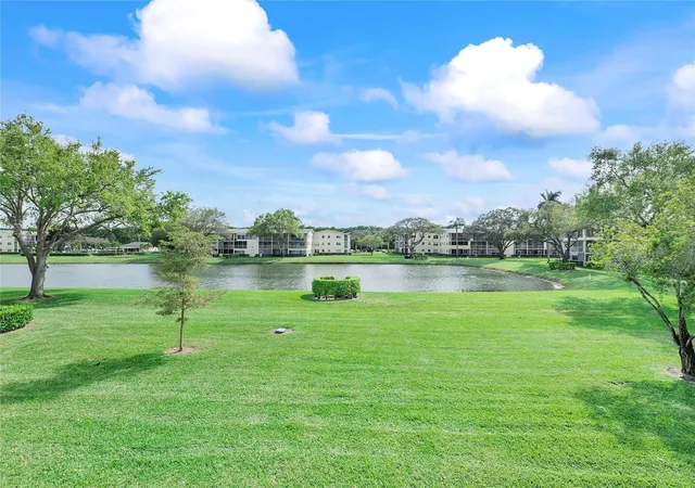 2nd image of 358 Dorset I #358, Boca Raton, FL 33434 | MLS# B26056130