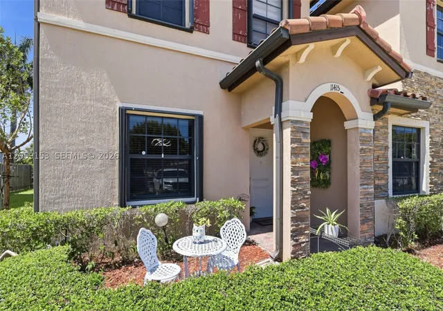 3rd image of 11415 Sw 248Th Ter, Homestead, FL 33032 | MLS# A12059153