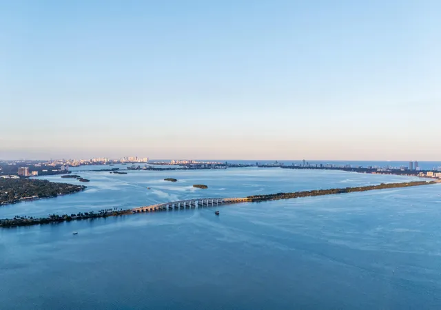 4th image of 700 Ne 24Th St #PH 6003, Miami, FL 33137 | MLS# B26056195