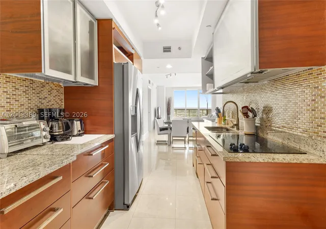 2nd image of 1800 S Ocean Dr #3008, Hallandale Beach, FL 33009 | MLS# A12059369