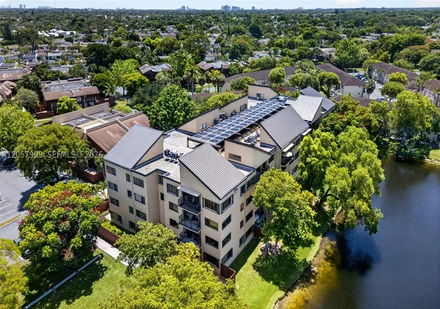 2nd image of 6666 Sw 115th Ct #301, Miami, FL 33173 | MLS# A12057909