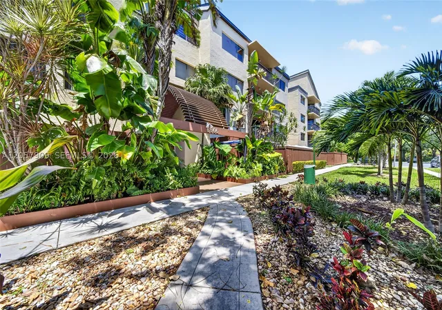 5th image of 6666 Sw 115Th Ct #301, Miami, FL 33173 | MLS# A12057909