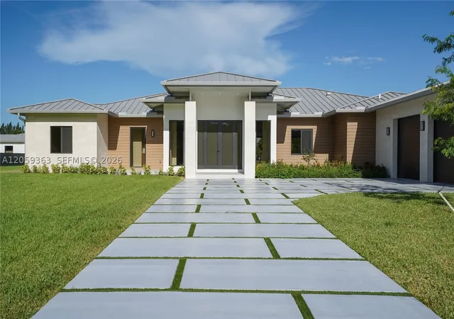 1st image of 27505 Sw 172nd Ave, Homestead, FL 33031 | MLS# A12059363