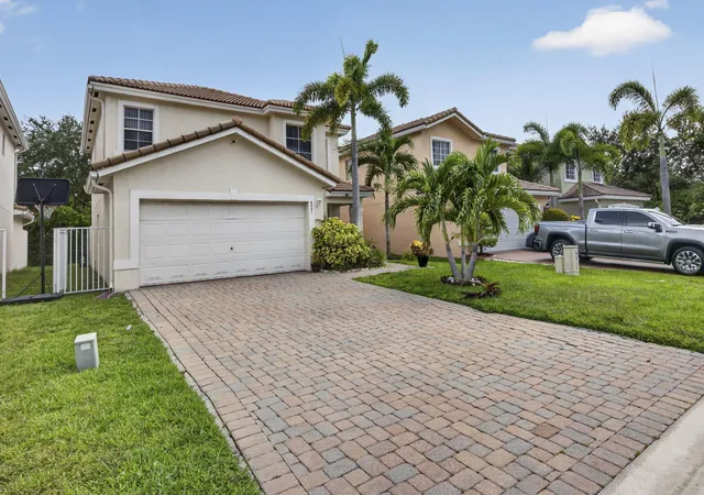 3rd image of 6021 Adriatic Wy, West Palm Beach, FL 33413 | MLS# B26056264