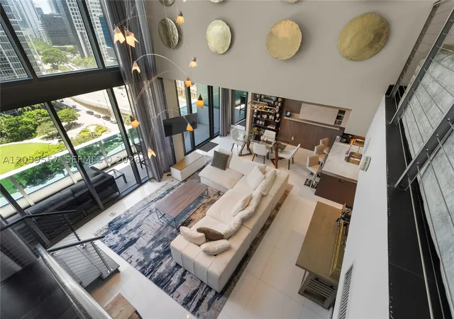 1st image of 200 Biscayne Boulevard Way #1407, Miami, FL 33131 | MLS# A12059557