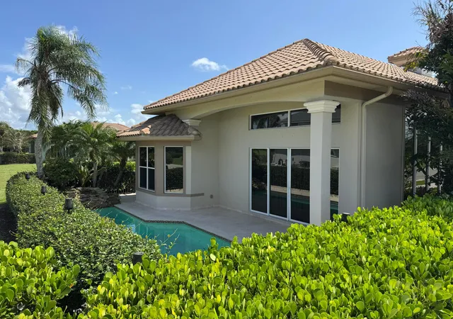 31st image of 102 Se Rio Palermo, Port St. Lucie, FL 34984 | MLS# B26056331
