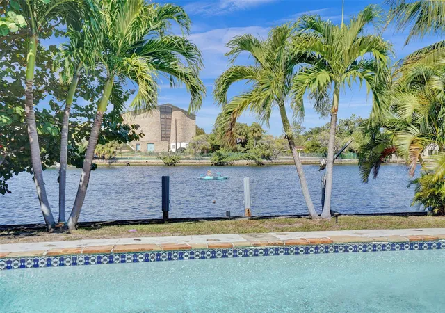 3rd image of 1325 Middle River Dr, Fort Lauderdale, FL 33304 | MLS# B26056338