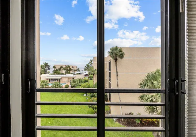 2nd image of 3452 Ne Causeway Blvd Ne #17-404, Jensen Beach, FL 34957 | MLS# B26056415