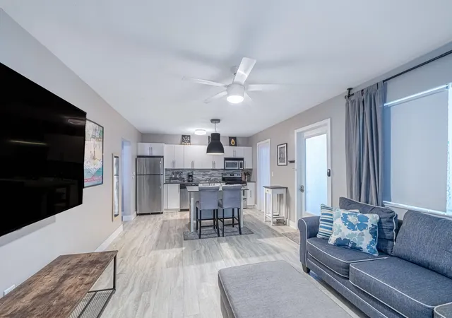 4th image of 1117 Meridian Ave #7-1117, Miami Beach, FL 33139 | MLS# B26056420