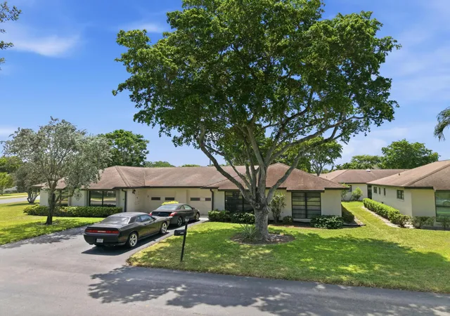 Homes for sale in Boynton Beach, FL | 10325 Equestrian Dr #B, Boynton Beach, FL 33436 | MLS# B26056460
