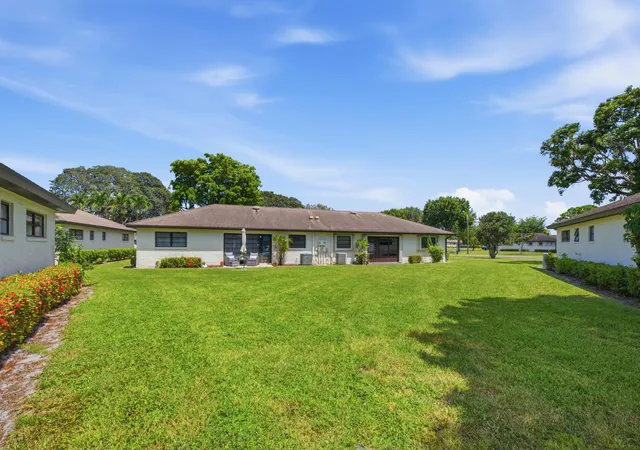 Homes for sale in Boynton Beach, FL | 10325 Equestrian Dr #B, Boynton Beach, FL 33436 | MLS# B26056460