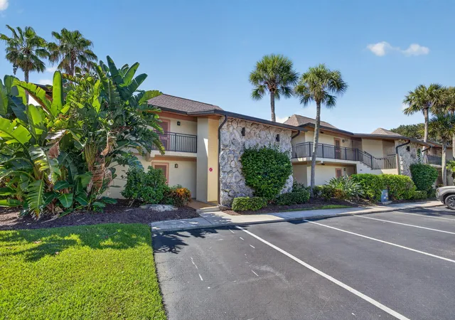 5th image of 2400 S Ocean Dr #926, Fort Pierce, FL 34949 | MLS# B26056497