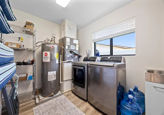 38th image of 526 Linnet Cir, Delray Beach, FL 33444 | MLS# B26056508