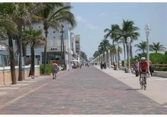 2nd image of 315 Van Buren St, Hollywood, FL 33019
