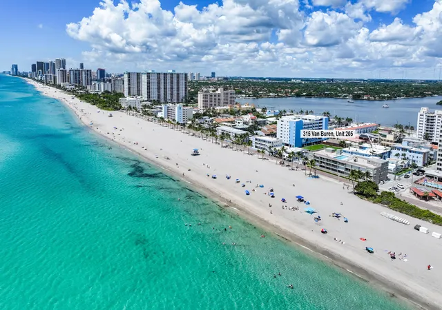 2nd image of 315 Van Buren St, Hollywood, FL 33019 | MLS# B26056507