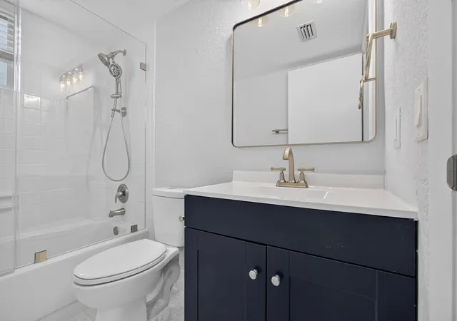 5th image of 6795 Huntington Ln #201, Delray Beach, FL 33446 | MLS# B26056524