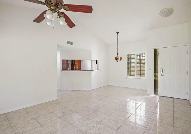 Homes for sale in Boynton Beach, FL | 14 Vía De Casas Sur #103, Boynton Beach, FL 33426 | MLS# B26056526