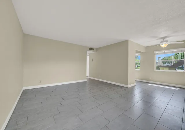 5th image of 742 Normandy P, Delray Beach, FL 33484 | MLS# B26056545