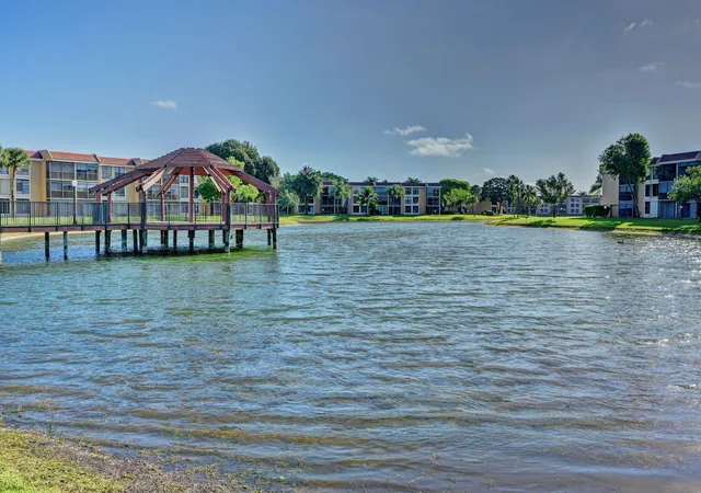 2nd image of 6048 Coral Lake Dr, Margate, FL 33063