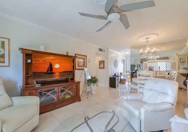5th image of 4321 Nw 16Th St, Lauderhill, FL 33313