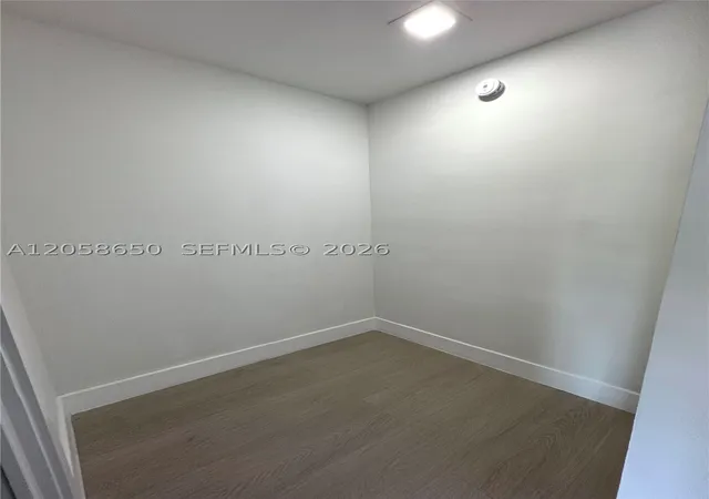 5th image of 300 Bayview Dr #1201, Sunny Isles Beach, FL 33160 | MLS# A12058650