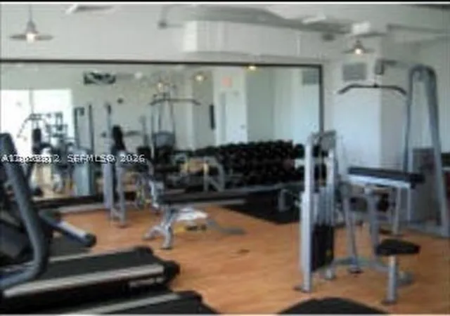 2nd image of 10 SW S River Dr, Miami, FL 33130