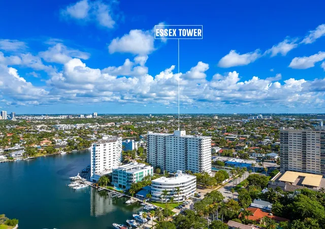 4th image of 340 Sunset Dr, North Lauderdale, FL 33301