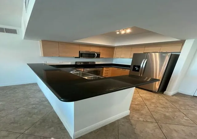 5th image of 140 S Dixie Hwy #525, Hollywood, FL 33020 | MLS# B26056600