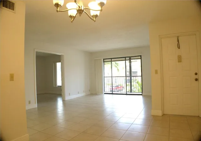 4th image of 815 Sky Pine Wy #D2, Greenacres, FL 33415 | MLS# B26056617