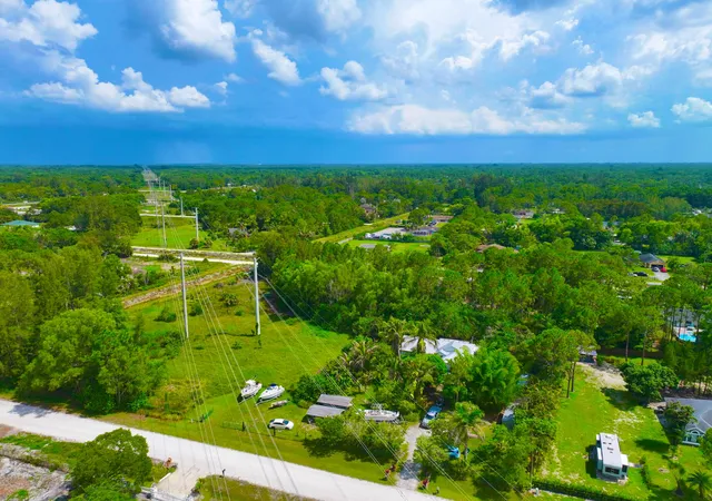 3rd image of 13348 63Rd Ln N, West Palm Beach, FL 33412 | MLS# B26056636
