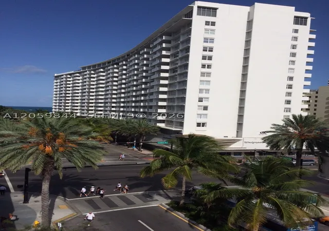 75th image of 100 Lincoln Rd #537, Miami Beach, FL 33139 | MLS# A12059844