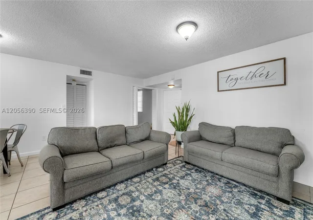 5th image of 1400 Jefferson Dr, Homestead, FL 33034