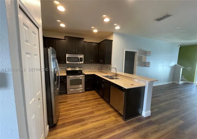 Homes for sale in Orlando, FL | 9038 Shepton Street, Orlando, FL 32825 | MLS# A12059892