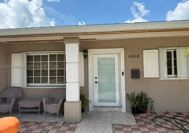 2nd image of 6404 Grant Ct, Hollywood, FL 33024 | MLS# A12059621