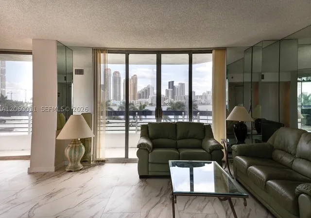 3rd image of 3600 Mystic Pointe Dr #613, Aventura, FL 33180 | MLS# A12060011