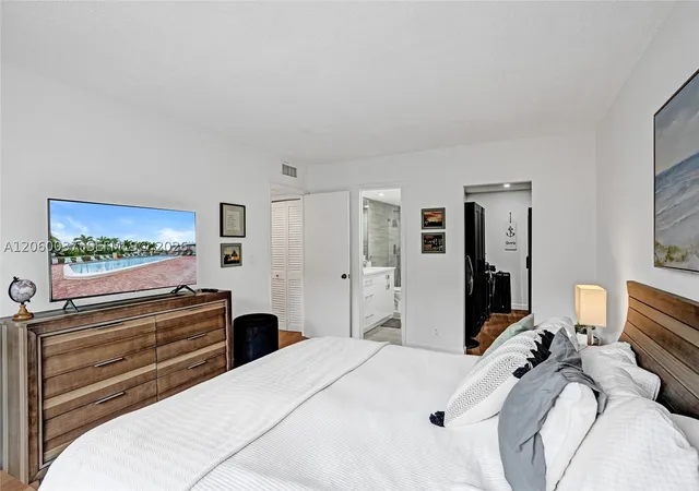 2nd image of 401 Golden Isles Dr #302, Hallandale Beach, FL 33009 | MLS# A12060037