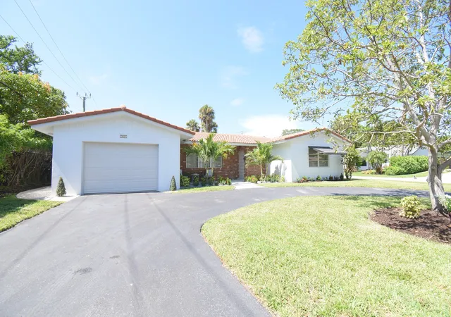 1st image of 701 Nw 6th Dr, Boca Raton, FL 33486 | MLS# B26056892