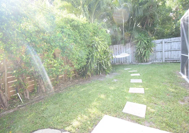3rd image of 701 Nw 6Th Dr, Boca Raton, FL 33486 | MLS# B26056892