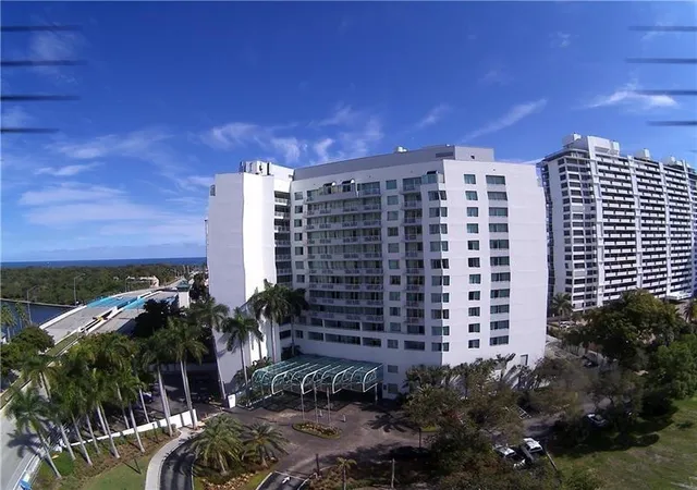 2nd image of 2670 E Sunrise Blvd #301, Fort Lauderdale, FL 33304 | MLS# B26056902