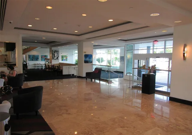 4th image of 2670 E Sunrise Blvd #301, Fort Lauderdale, FL 33304 | MLS# B26056902