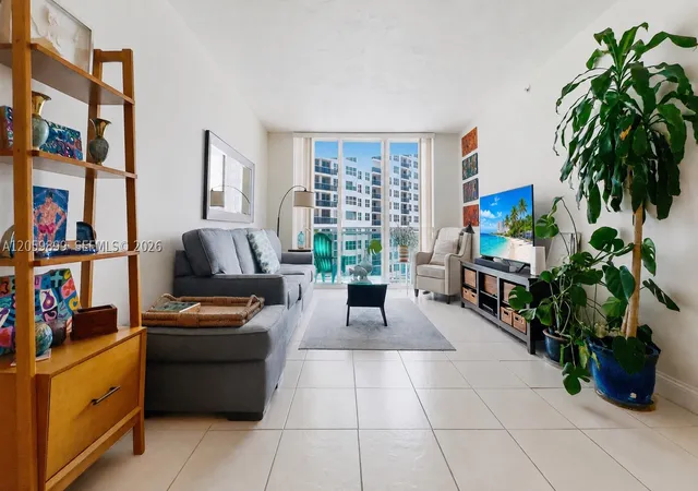 4th image of 3001 S Ocean Dr #947, Hollywood, FL 33019 | MLS# A12059899